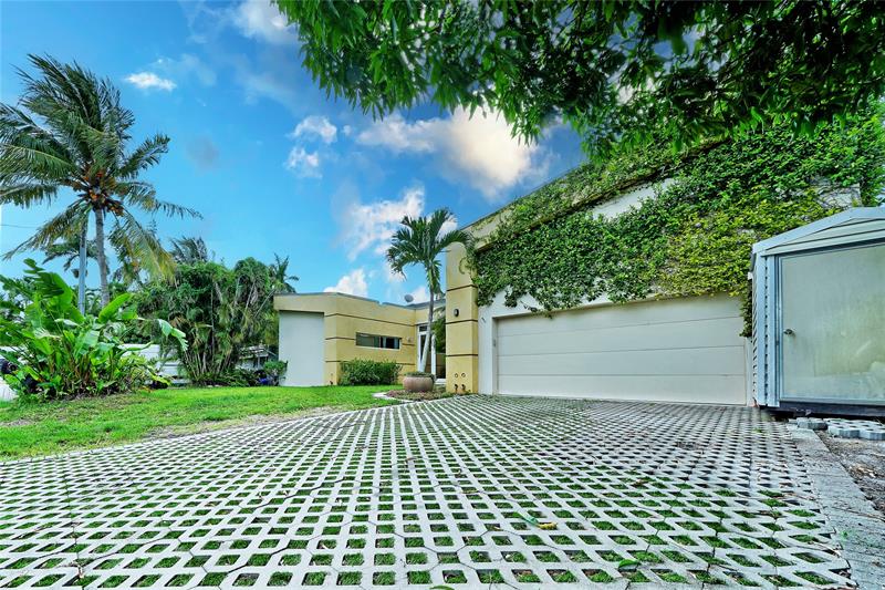 Image 52 of 58 For 2631 Okeechobee Ln