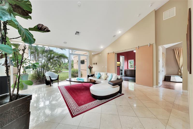 Image 7 of 58 For 2631 Okeechobee Ln