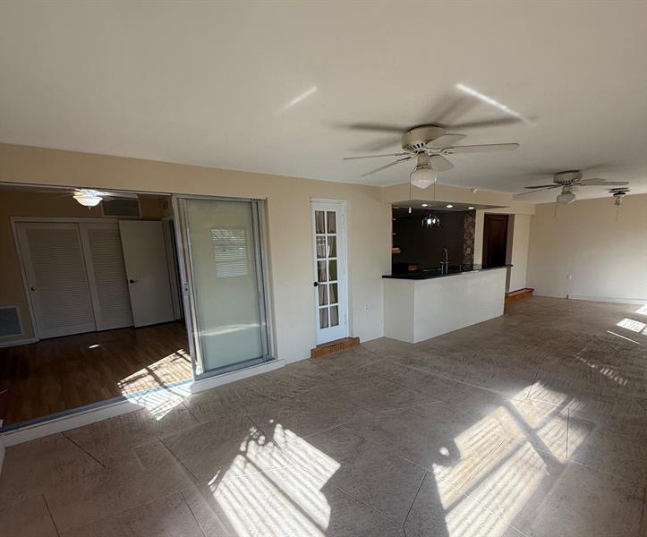 Image 14 of 23 For 1424 12th Ave