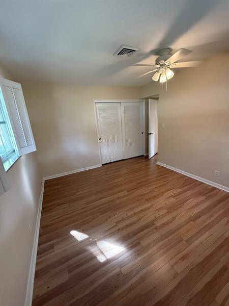 Image 16 of 23 For 1424 12th Ave