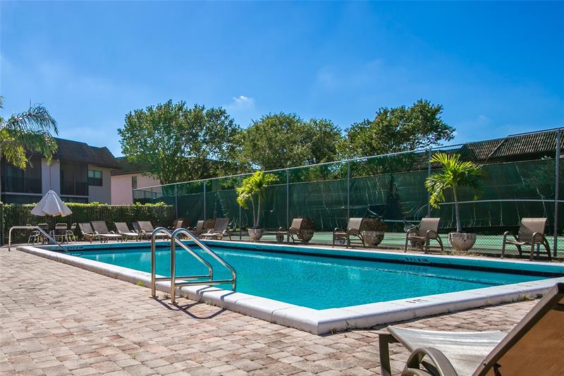 Image 18 of 19 For 10557 10th St  101