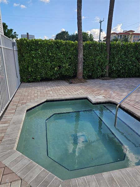 Image 5 of 10 For 120 20th Ave  7 & 7a