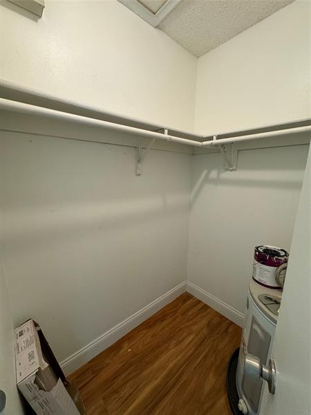 Image 12 of 15 For 5162 6th Ave 324