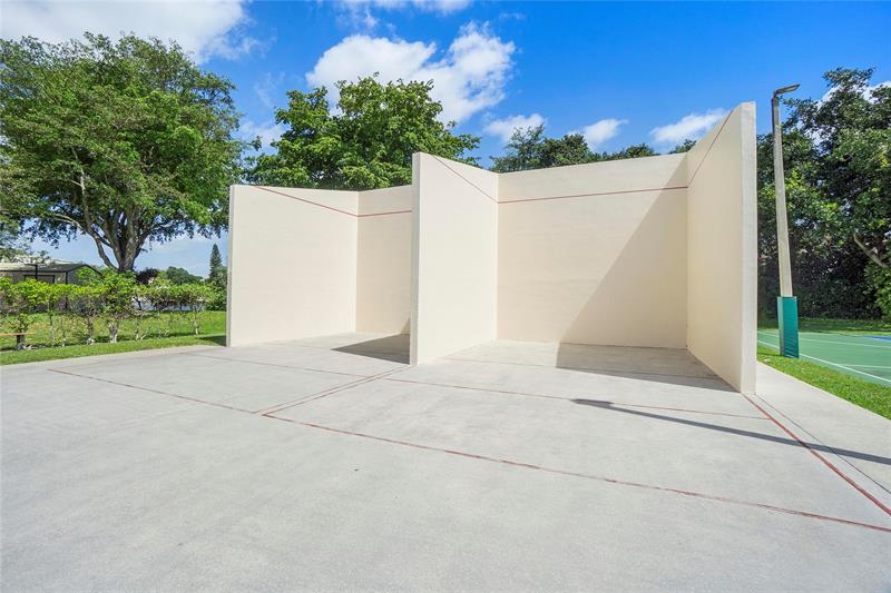 Image 49 of 54 For 3246 Carambola Cir 3246