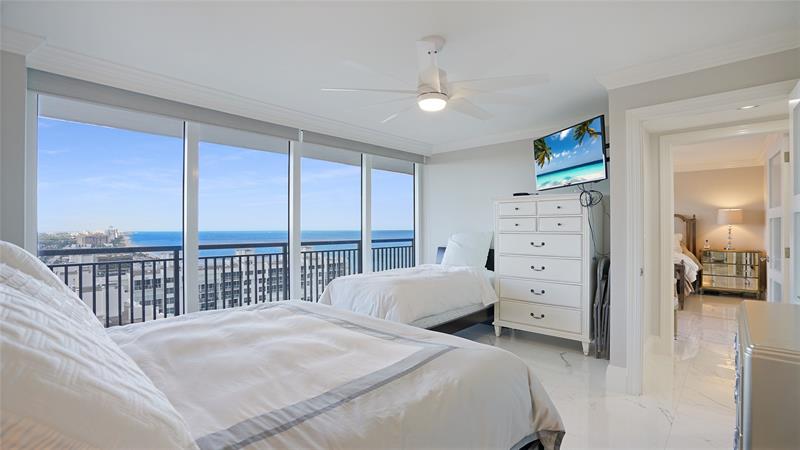 Image 29 of 54 For 4280 Galt Ocean Dr  Ph-h