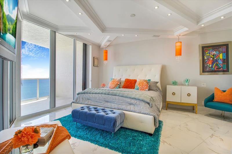 Image 25 of 37 For 3100 Ocean Blvd  2103