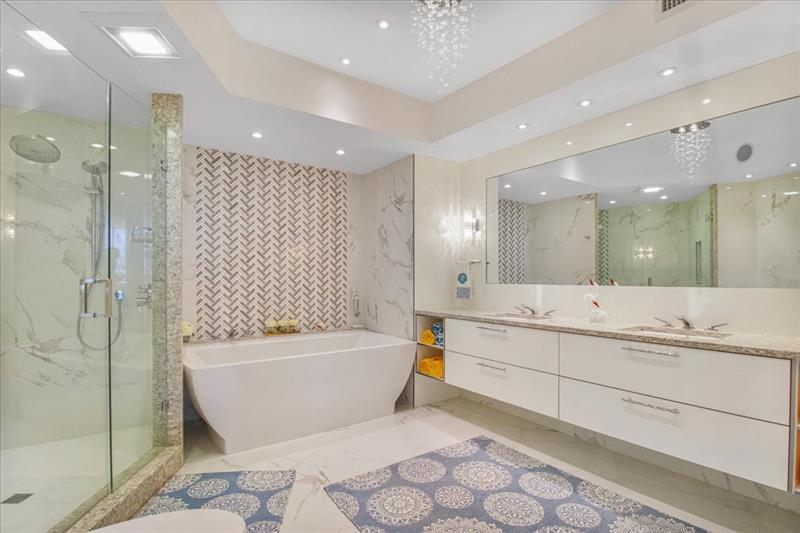 Image 26 of 37 For 3100 Ocean Blvd  2103