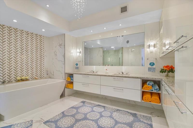 Image 27 of 37 For 3100 Ocean Blvd  2103