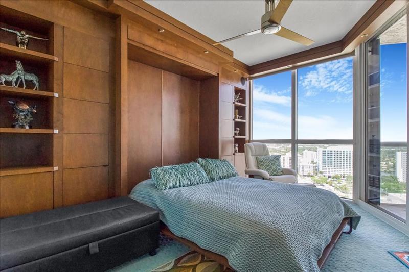 Image 30 of 37 For 3100 Ocean Blvd  2103