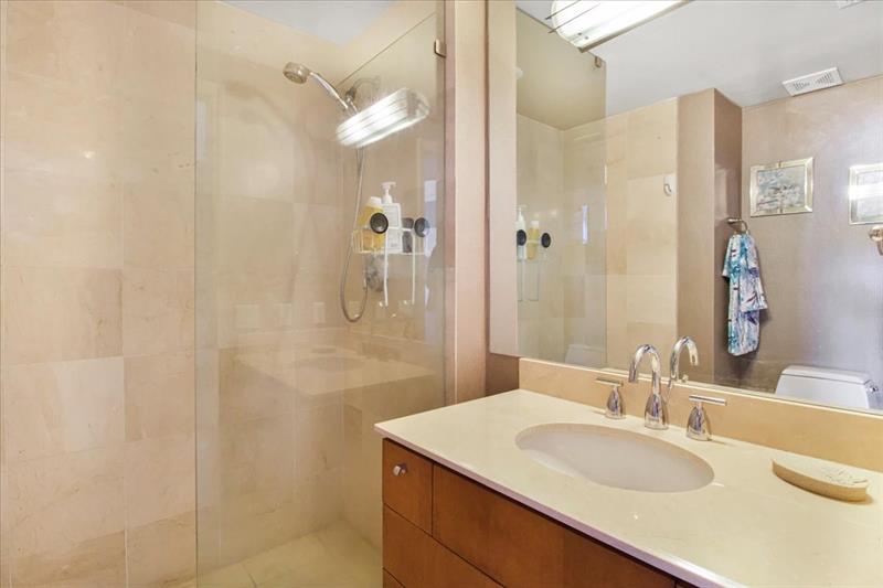 Image 32 of 37 For 3100 Ocean Blvd  2103