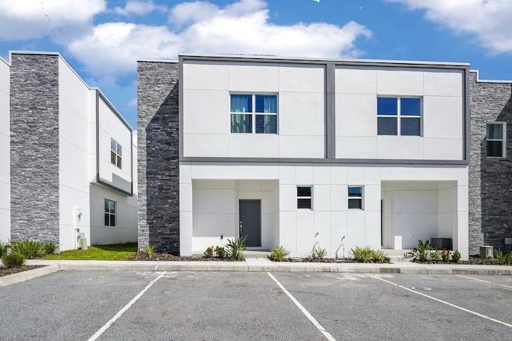 Image 3 of 43 For 288 Famagusta  288