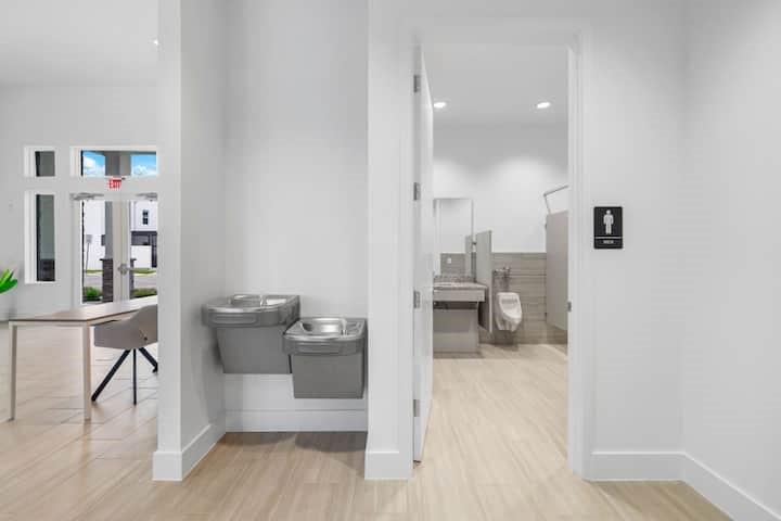 Image 37 of 43 For 288 Famagusta  288