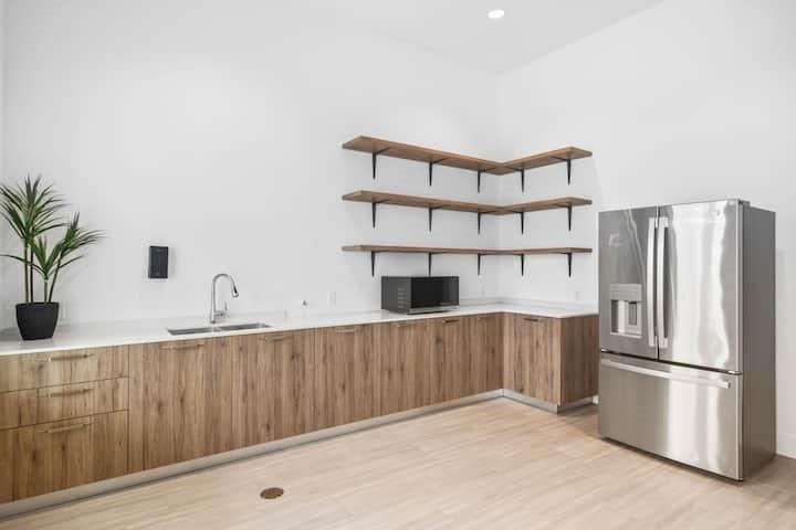 Image 41 of 43 For 288 Famagusta  288