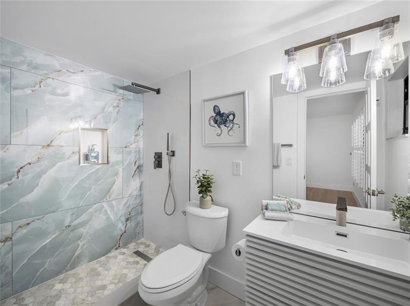 Image 9 of 12 For 300 Highway A1a  103e