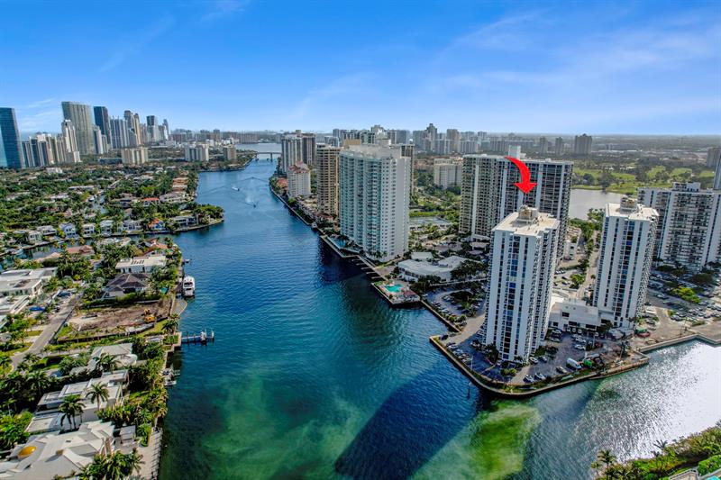 Details for 20515 Country Club Dr  1541, Aventura, FL 33180