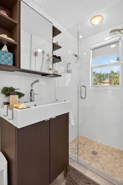 Image 19 of 34 For 6 Cortez Dr 6