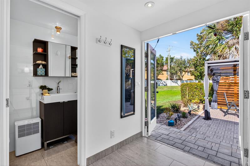 Image 20 of 34 For 6 Cortez Dr 6