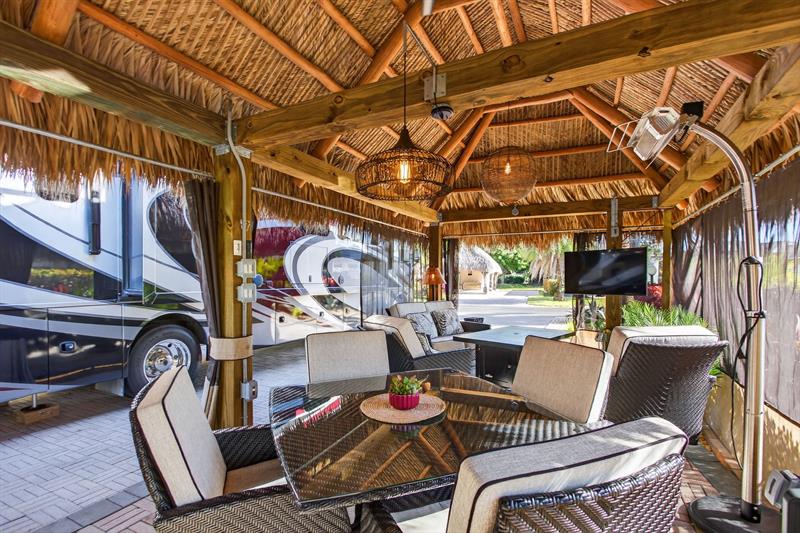 Image 8 of 34 For 6 Cortez Dr 6