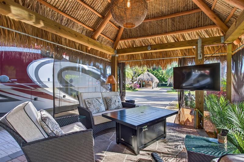 Image 9 of 34 For 6 Cortez Dr 6