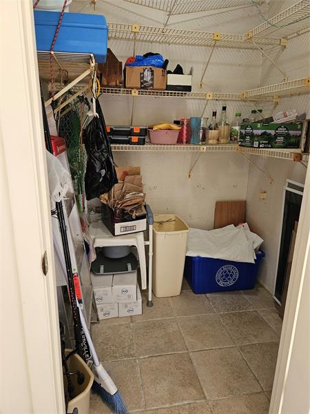 Image 32 of 50 For 9 Vista Gardens Trl  106