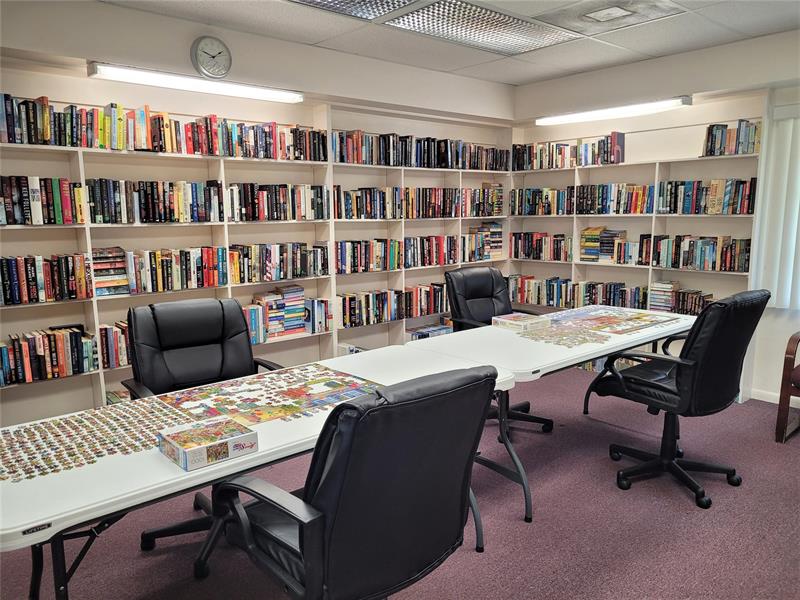 Image 48 of 50 For 9 Vista Gardens Trl  106