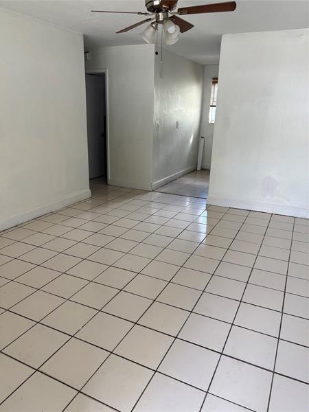 Image 12 of 12 For 2701 9th Ave