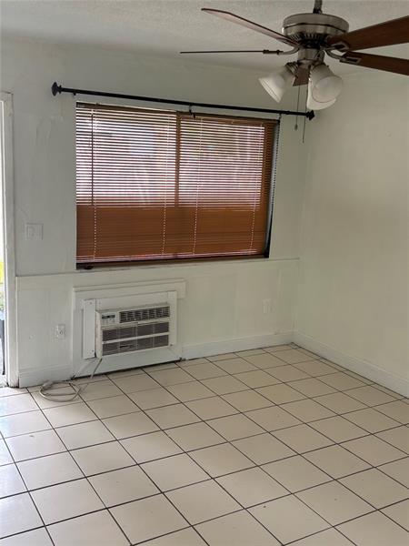 Image 4 of 12 For 2701 9th Ave