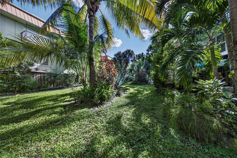 Image 13 of 31 For 809 Oakland Park Blvd  J5