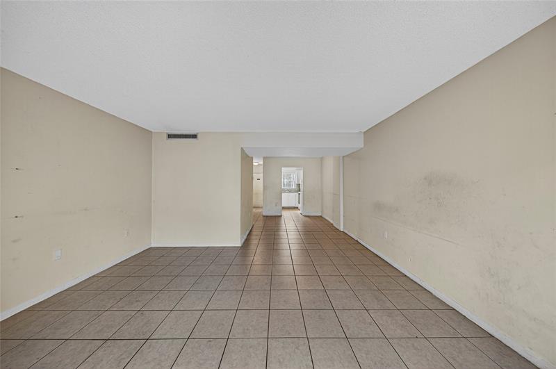 Image 8 of 31 For 809 Oakland Park Blvd  J5