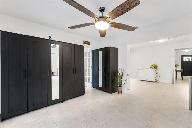 Image 16 of 23 For 10015 83rd St