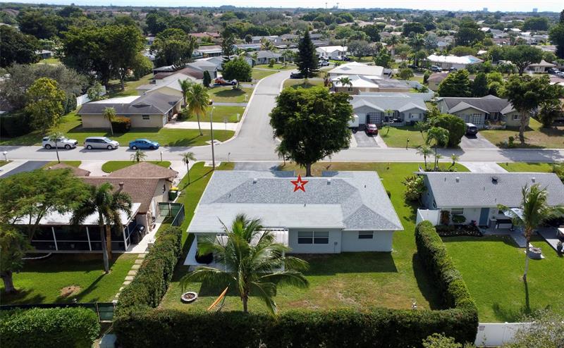 Image 22 of 23 For 10015 83rd St