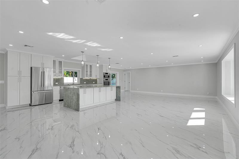 Image 7 of 61 For 1190 Dolphin Road