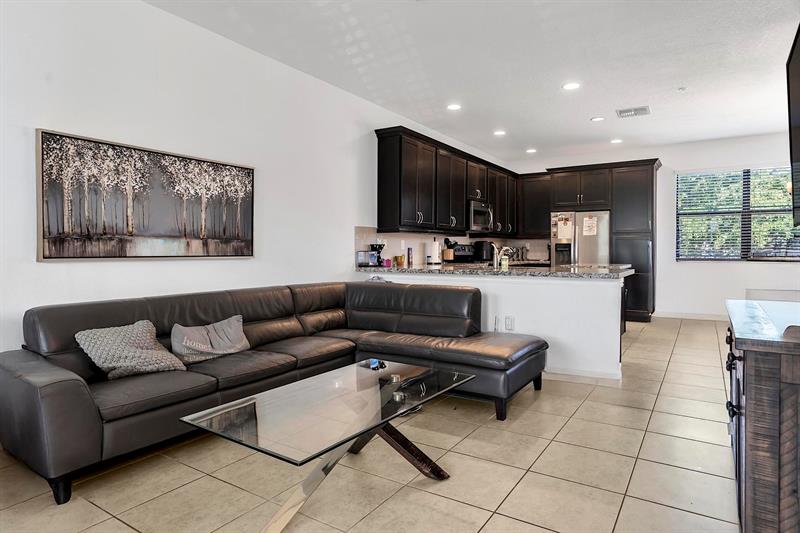 Image 12 of 29 For 11303 15th St