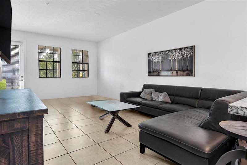 Image 19 of 29 For 11303 15th St