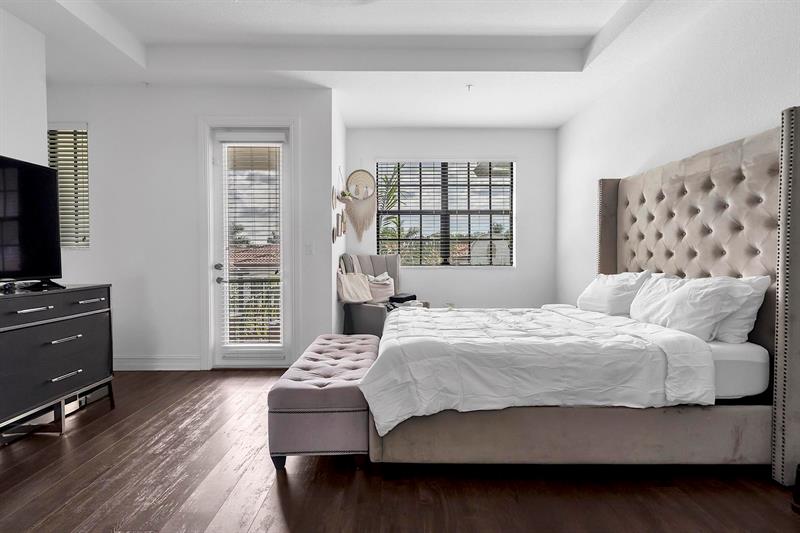 Image 26 of 29 For 11303 15th St