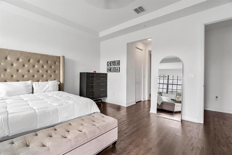 Image 27 of 29 For 11303 15th St