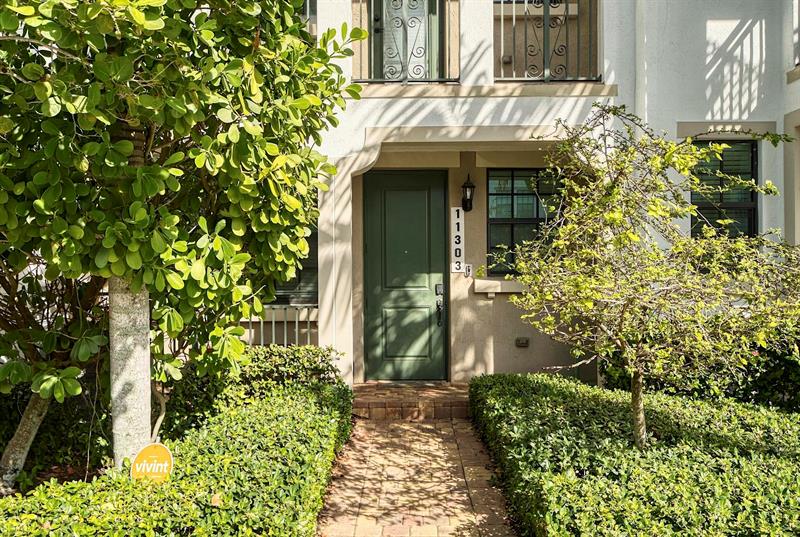 Image 3 of 29 For 11303 15th St