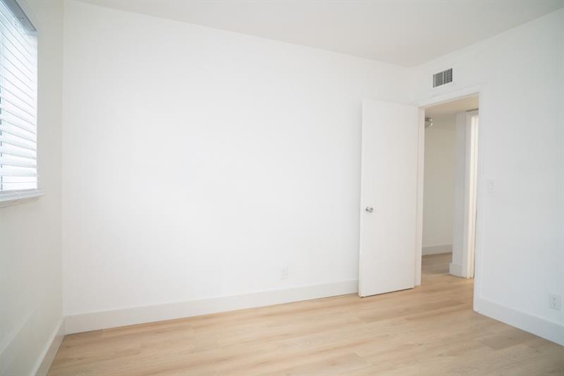 Image 13 of 22 For 701 Pine Drive 107