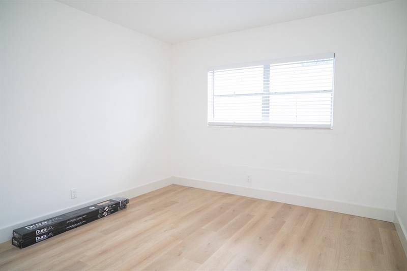 Image 15 of 22 For 701 Pine Drive 107