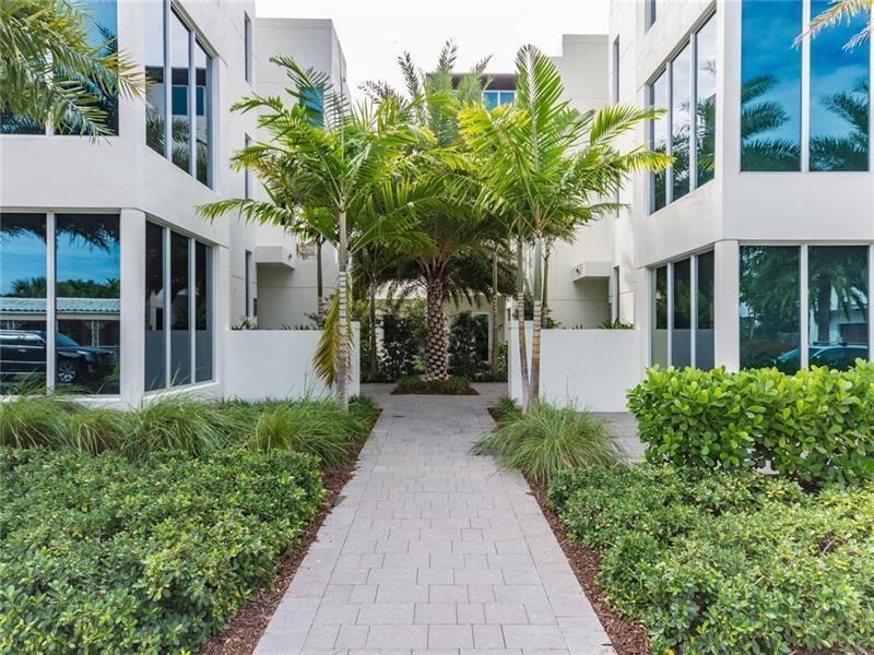 Details for 240 Shore Ct, Lauderdale By The Sea, FL 33308