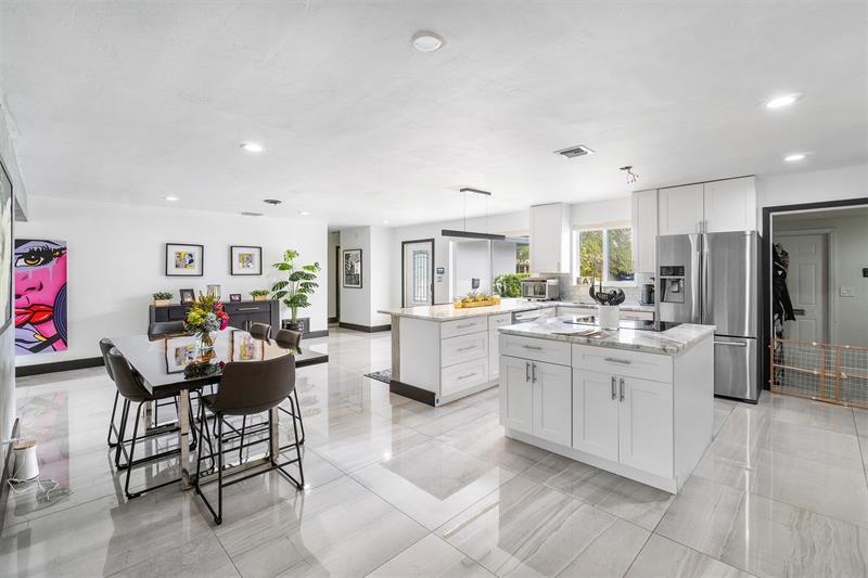 Image 12 of 42 For 2117 29th St