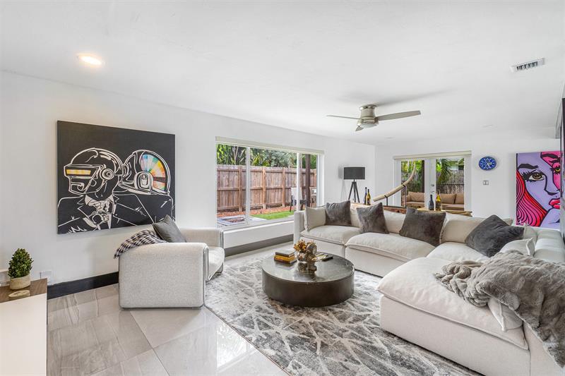 Image 15 of 42 For 2117 29th St