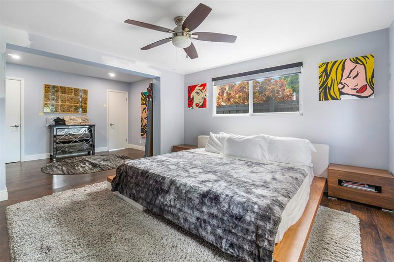 Image 24 of 42 For 2117 29th St