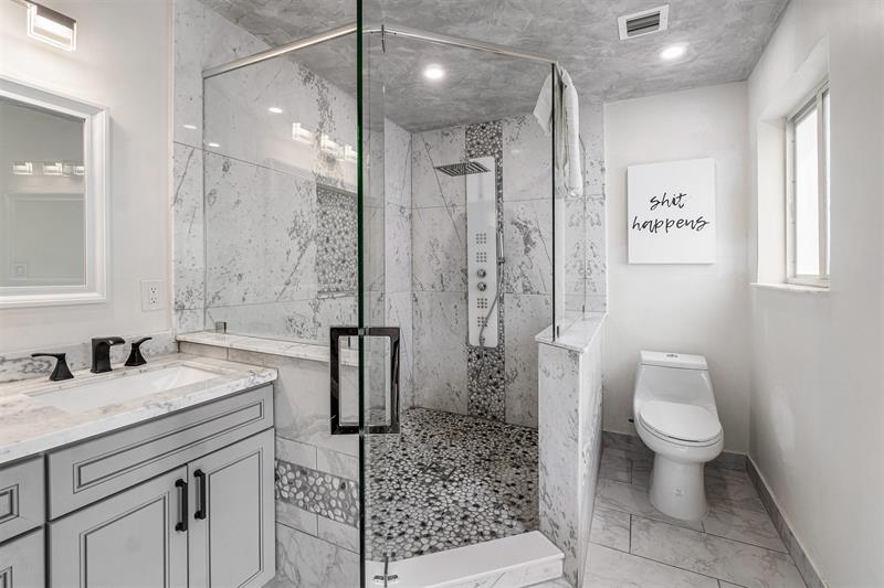 Image 26 of 42 For 2117 29th St