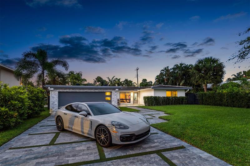 Image 37 of 42 For 2117 29th St