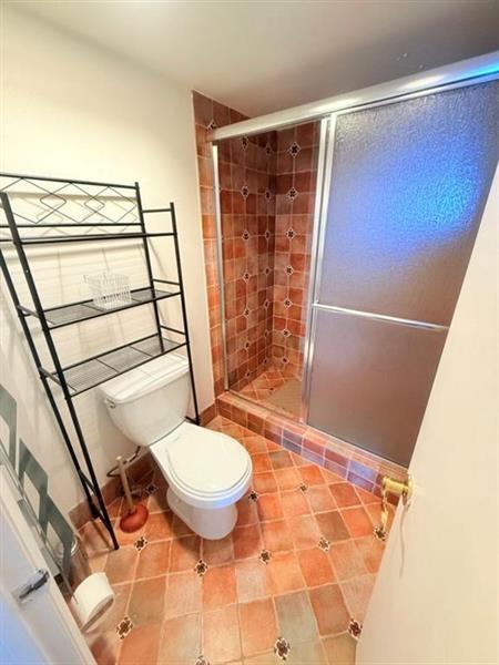 Image 28 of 57 For 2101 Ocean Dr  2502