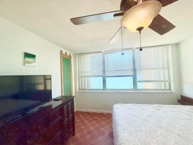 Image 32 of 57 For 2101 Ocean Dr  2502