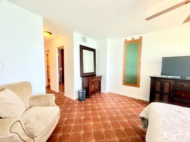 Image 36 of 57 For 2101 Ocean Dr  2502