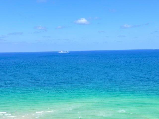 Image 41 of 57 For 2101 Ocean Dr  2502