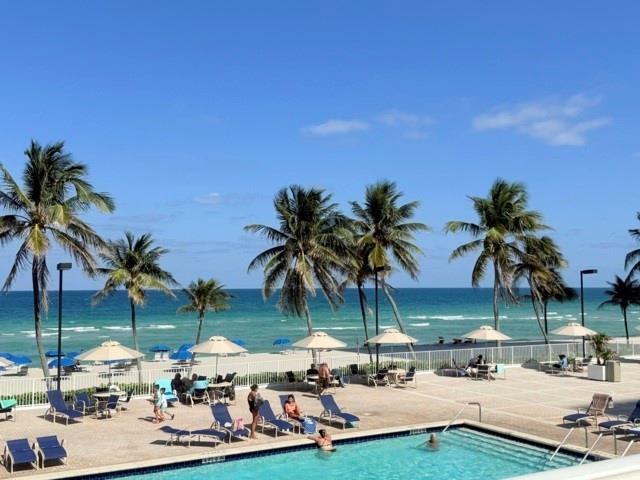 Image 47 of 57 For 2101 Ocean Dr  2502